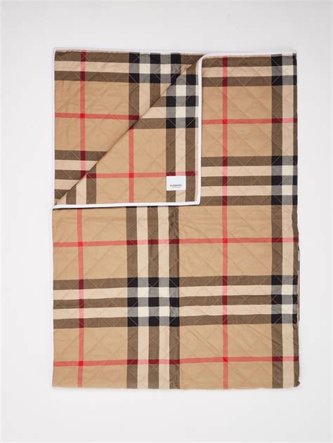 copertina neonato cotone burberry|Coperta neonato Burberry con logo all.